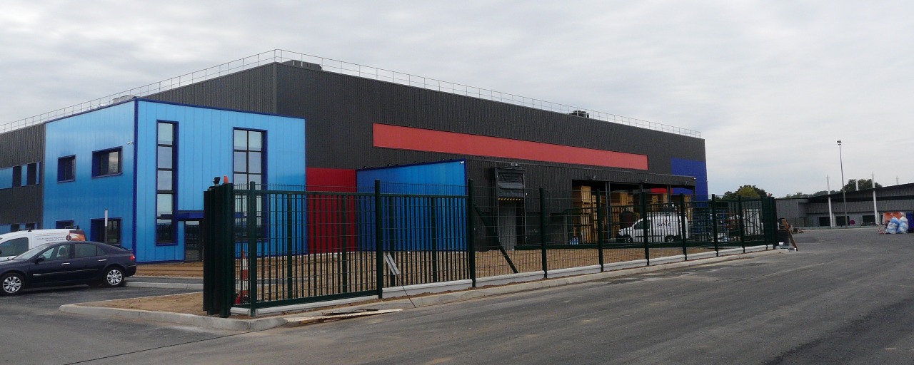 Construction de la nouvelle unité de production de Deshors Moulage filiale de AD Industrie à Brive